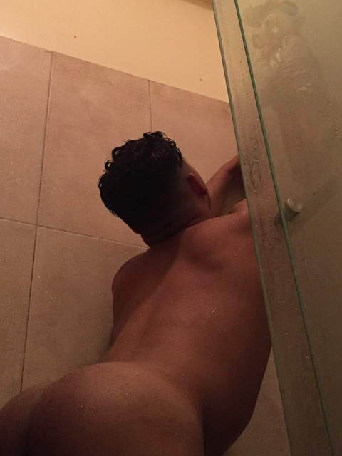 angelitoputon onlyfans leaked picture 1