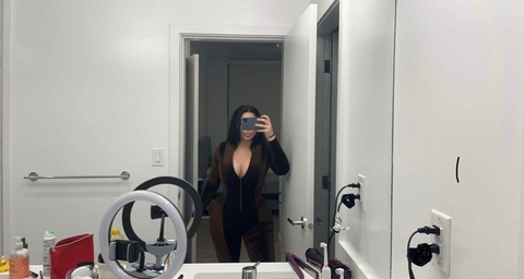 baddestbabyjadetaylore onlyfans leaked picture 1