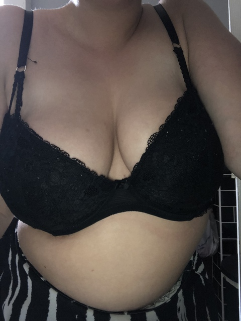 claudiababyyyy onlyfans leaked picture 1