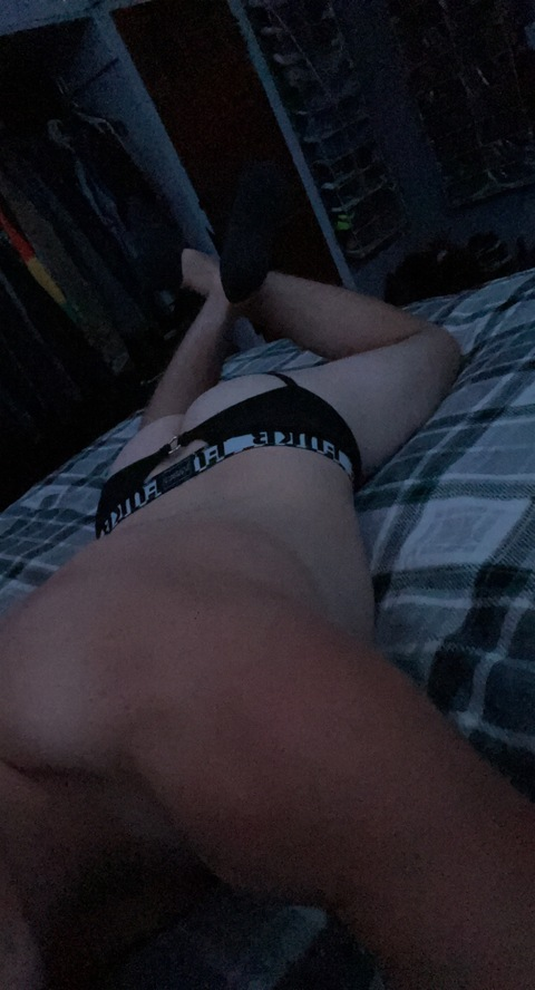 devingayboy onlyfans leaked picture 1