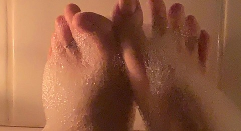 dirtylittlefairyfeet onlyfans leaked picture 1