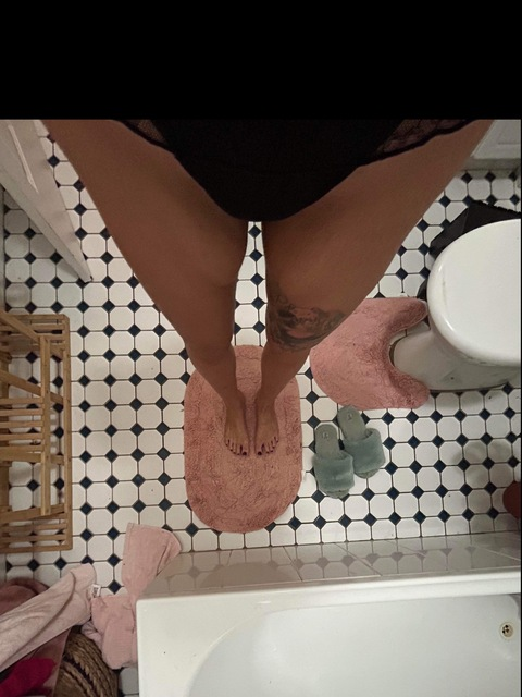 kalikinkxxx onlyfans leaked picture 1
