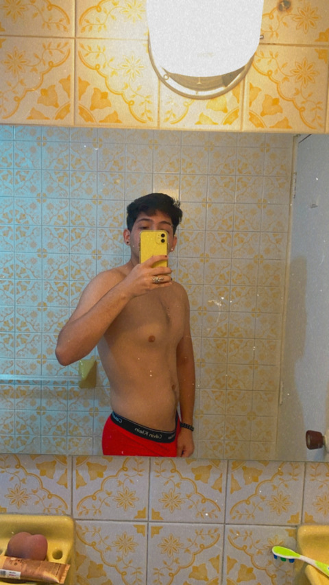 sebastiian1mr onlyfans leaked picture 1