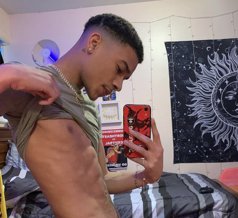 steven.rgld onlyfans leaked picture 1