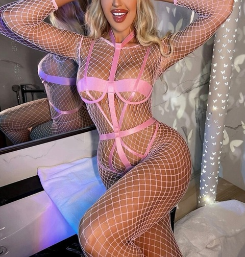 u3shine onlyfans leaked picture 2